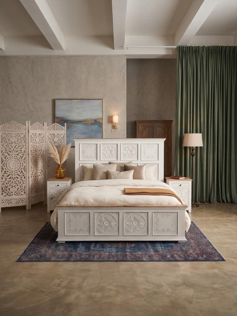 Riott king size carved bed (white finish)