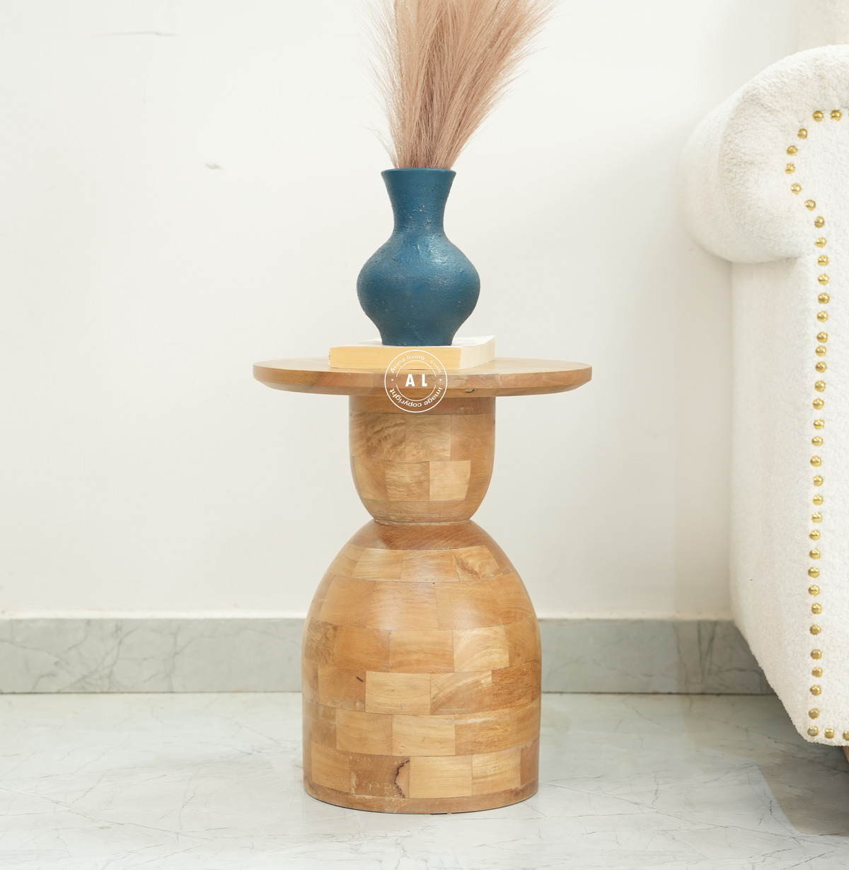 wooden ronud side table - Natural finish Arina Living
