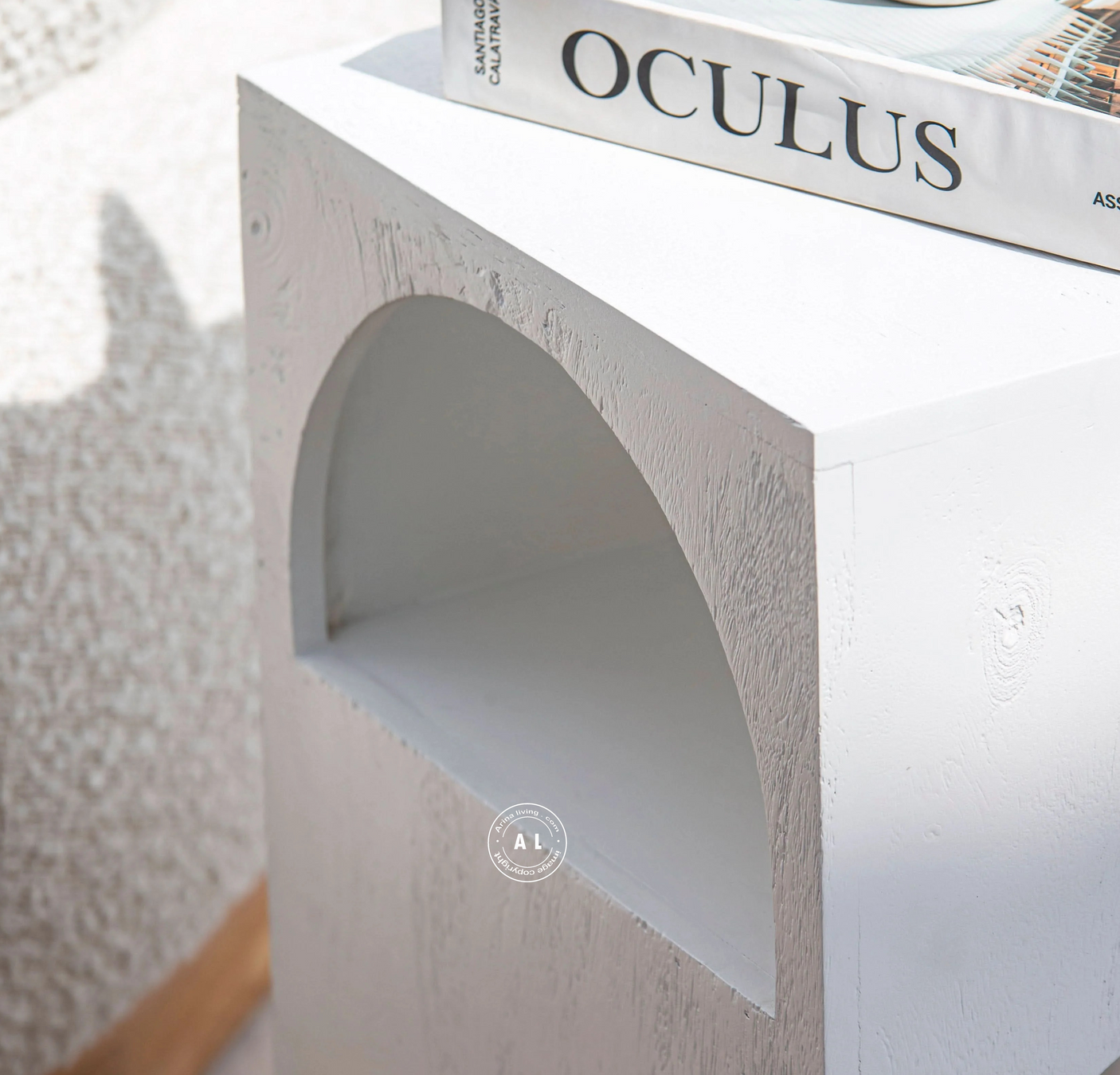Alezzo solid mango wood white side table