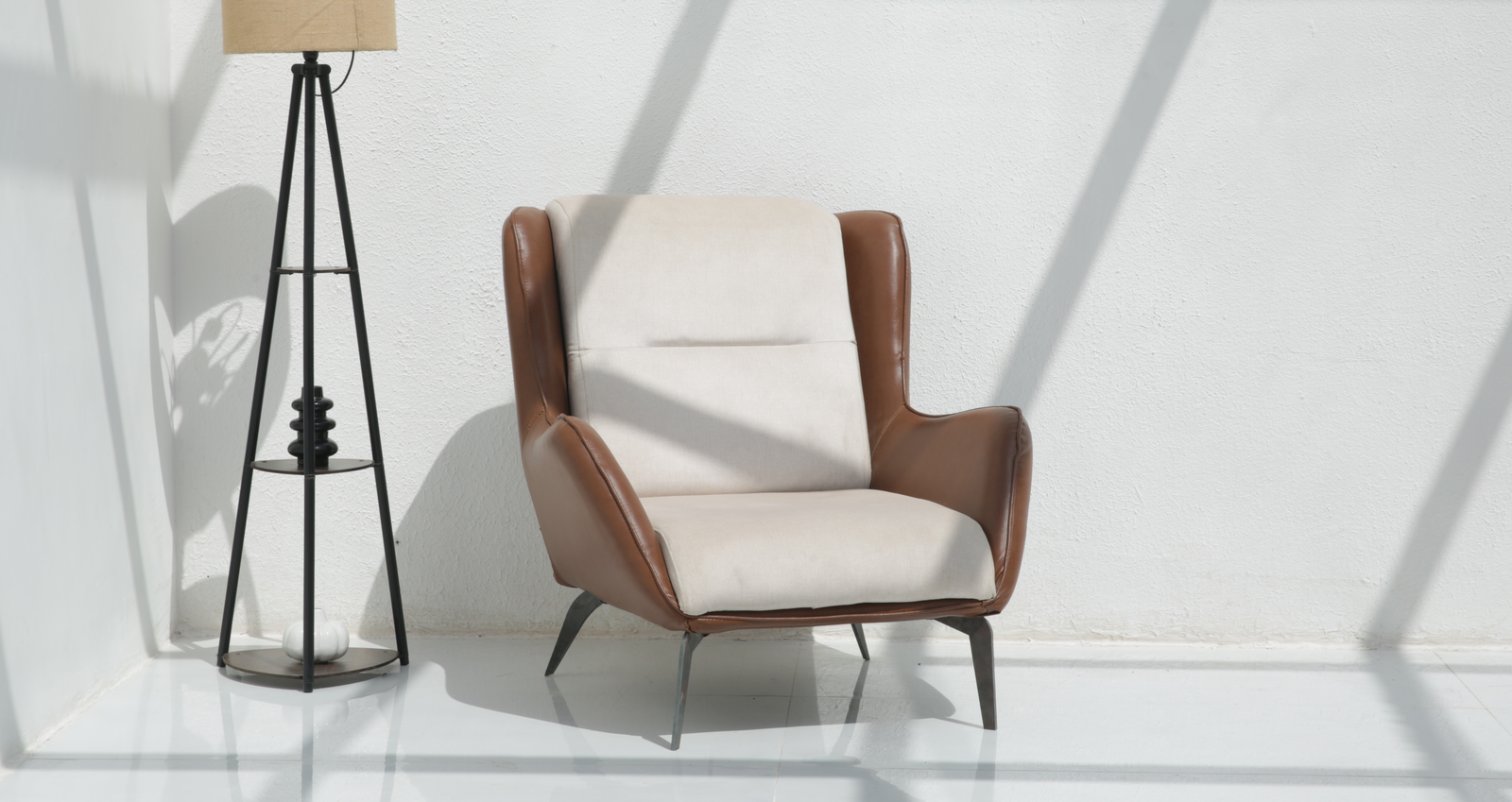 Modern Lounge Chair Design for Stylish Indian Homes