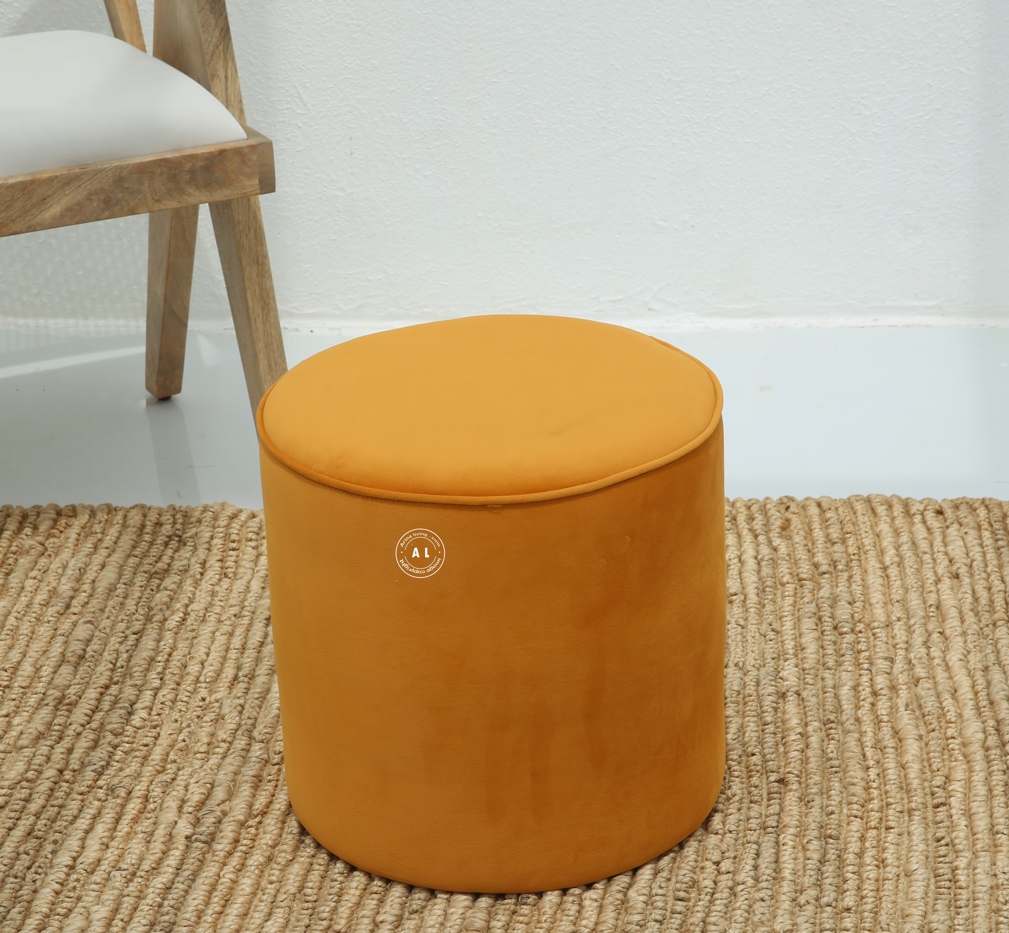 Kemmel Velvet round Pouf - Chestnut Brown Arina Living