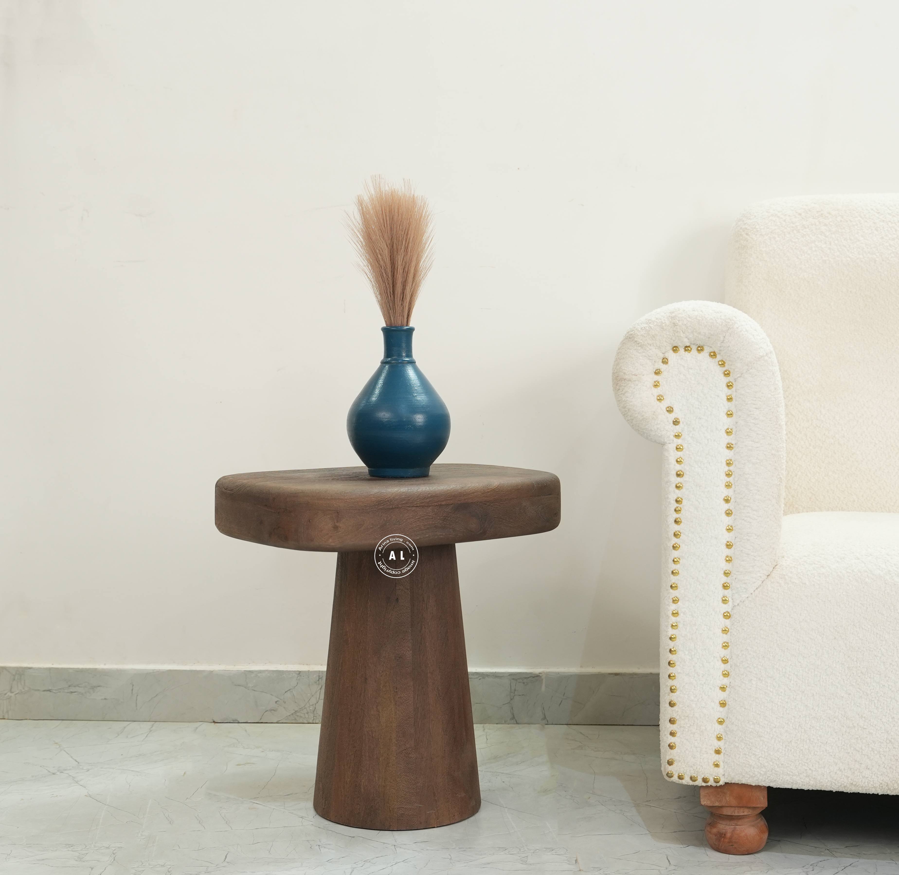 Mango wood side table - Walnut finish Arina Living