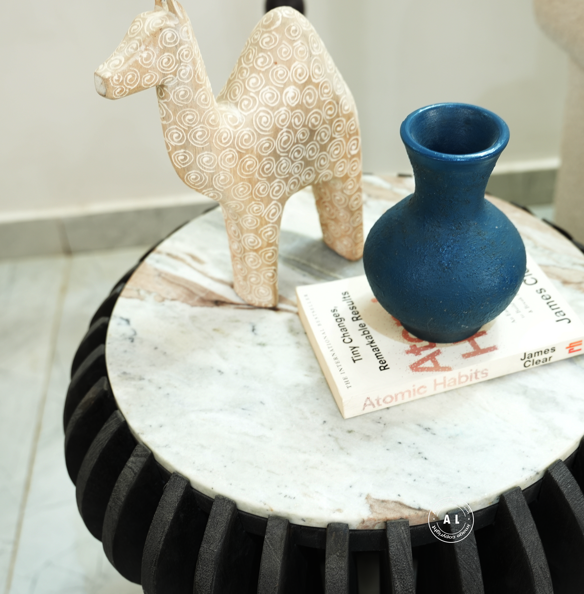 Wooden Side Table – Black Finish with Marble Top Arina Living