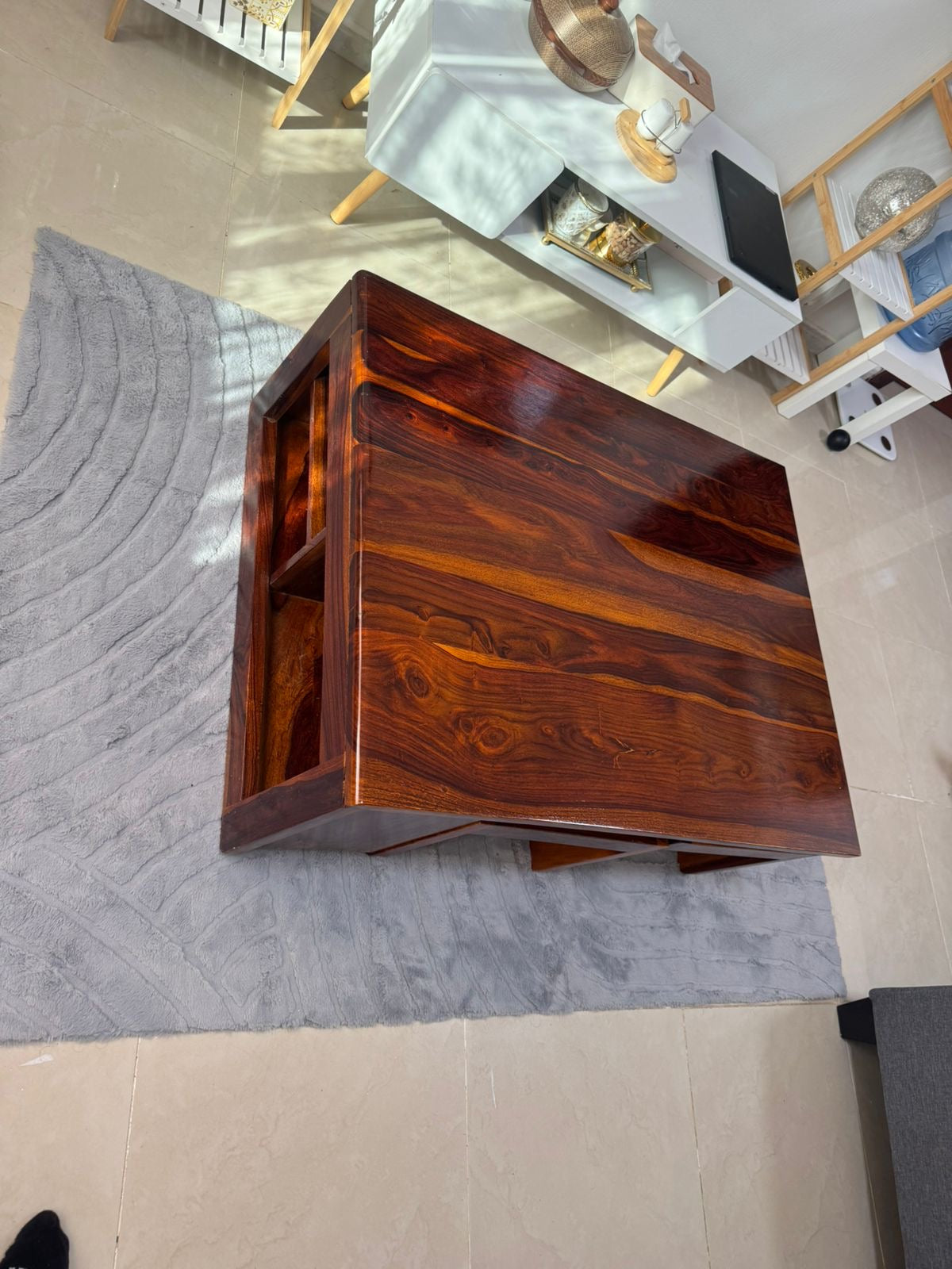 Stellar Wooden Coffee Table with 4 Stools | Sheesham Wood Center Table Set in Honey Finish Arina Living