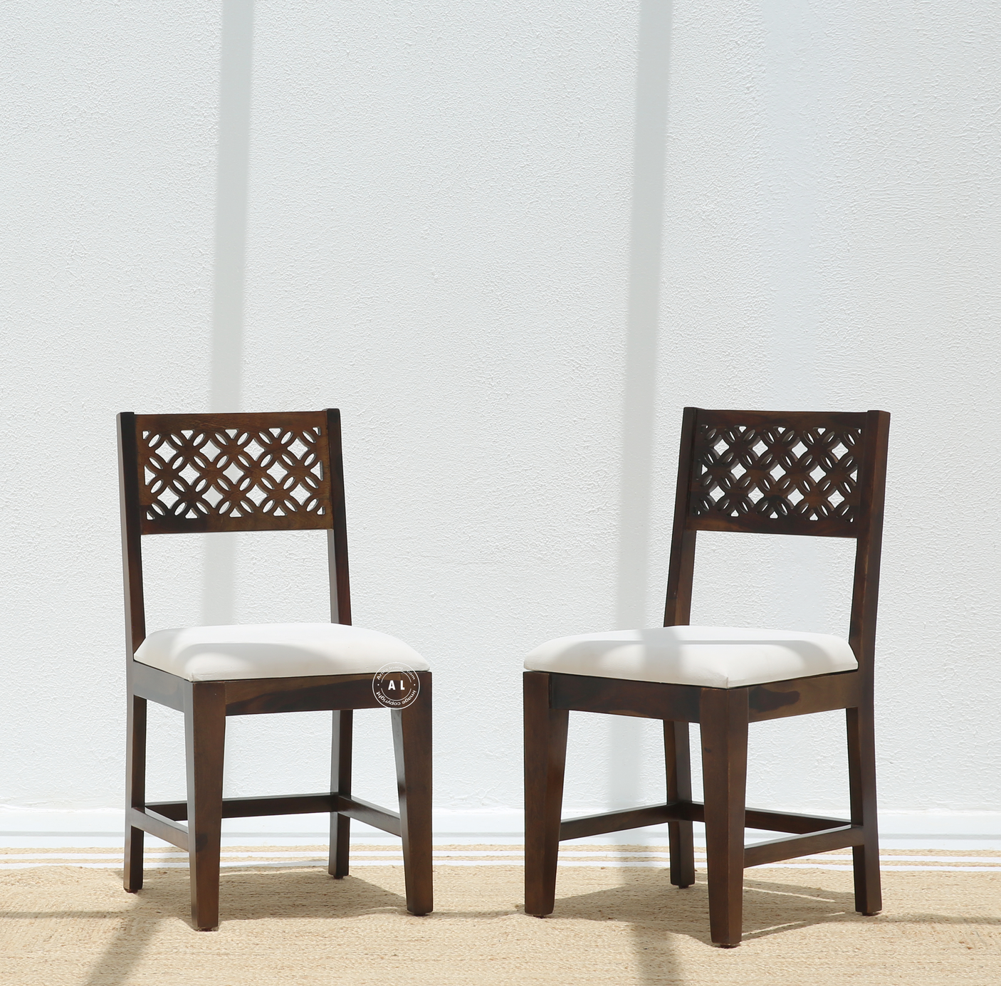 Estera Sheesham Wood Dining Chair with Cushioned Seat – Walnut Finish (1 Piece)