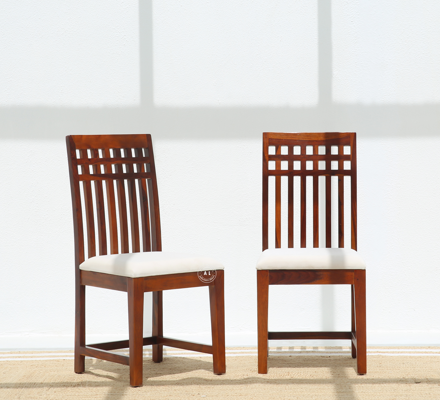 Hustle Sheesham Wood Dining Chair with Cushioned Seat – Honey Finish (1 Piece)